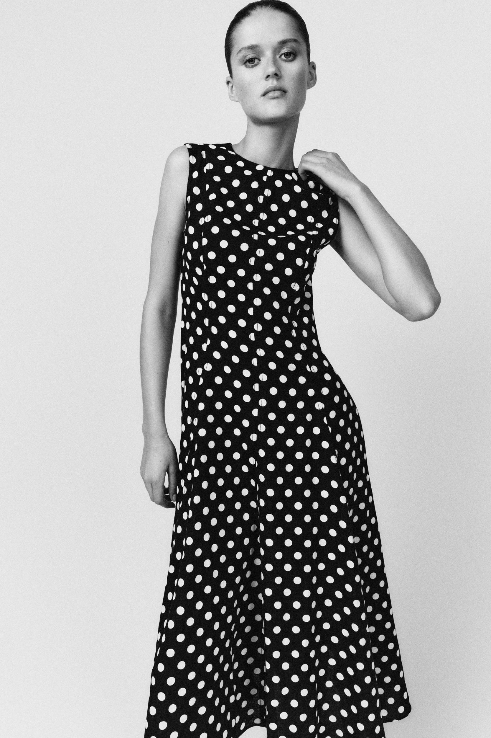 ZW COLLECTION SLEEVELESS MIDI DRESS Product Image