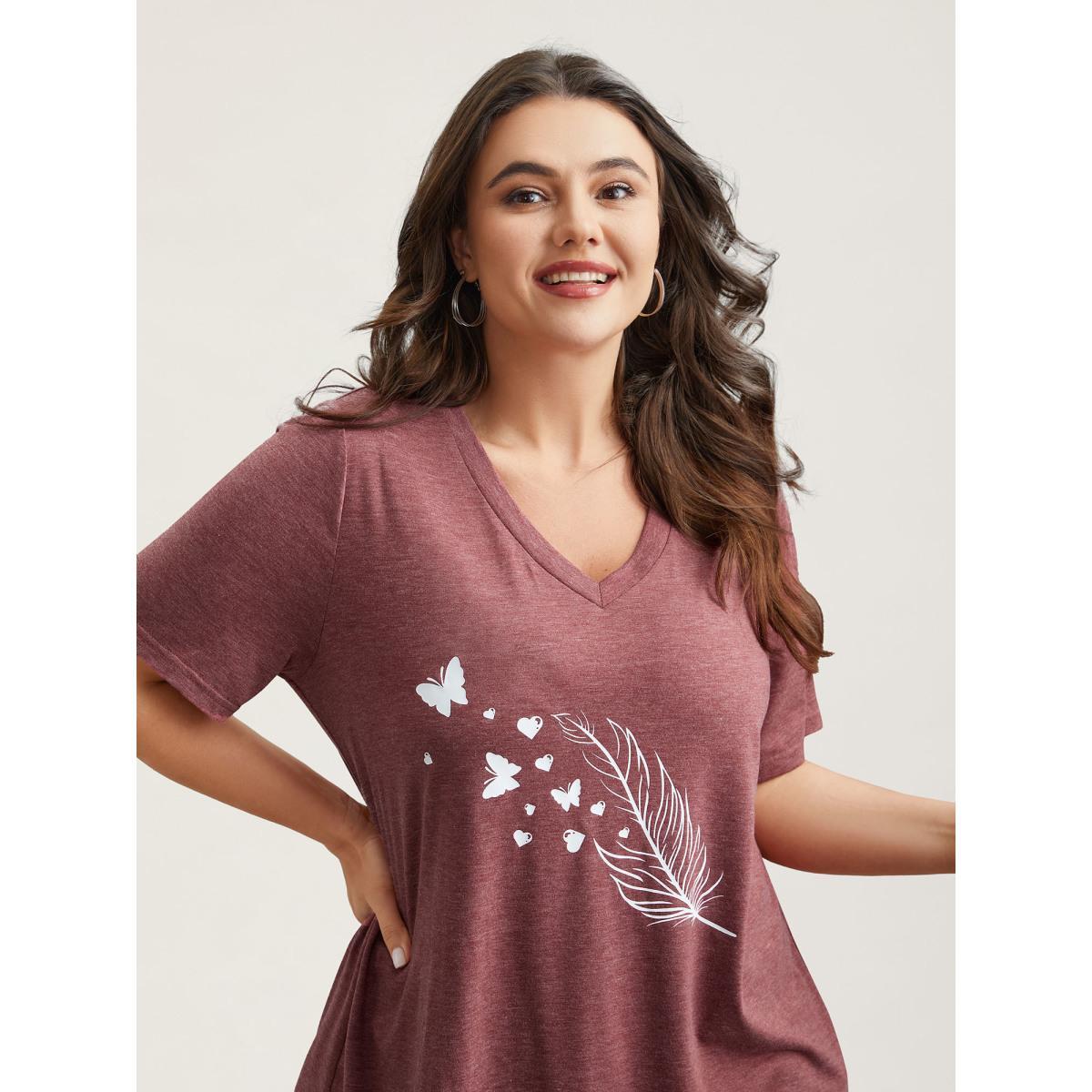 Plus Size Feather Print V-Neck Fitted T-Shirt Scarlet Women Casual Non Butterfly V-neck Everyday T-shirts BloomChic 22-24/3X Product Image