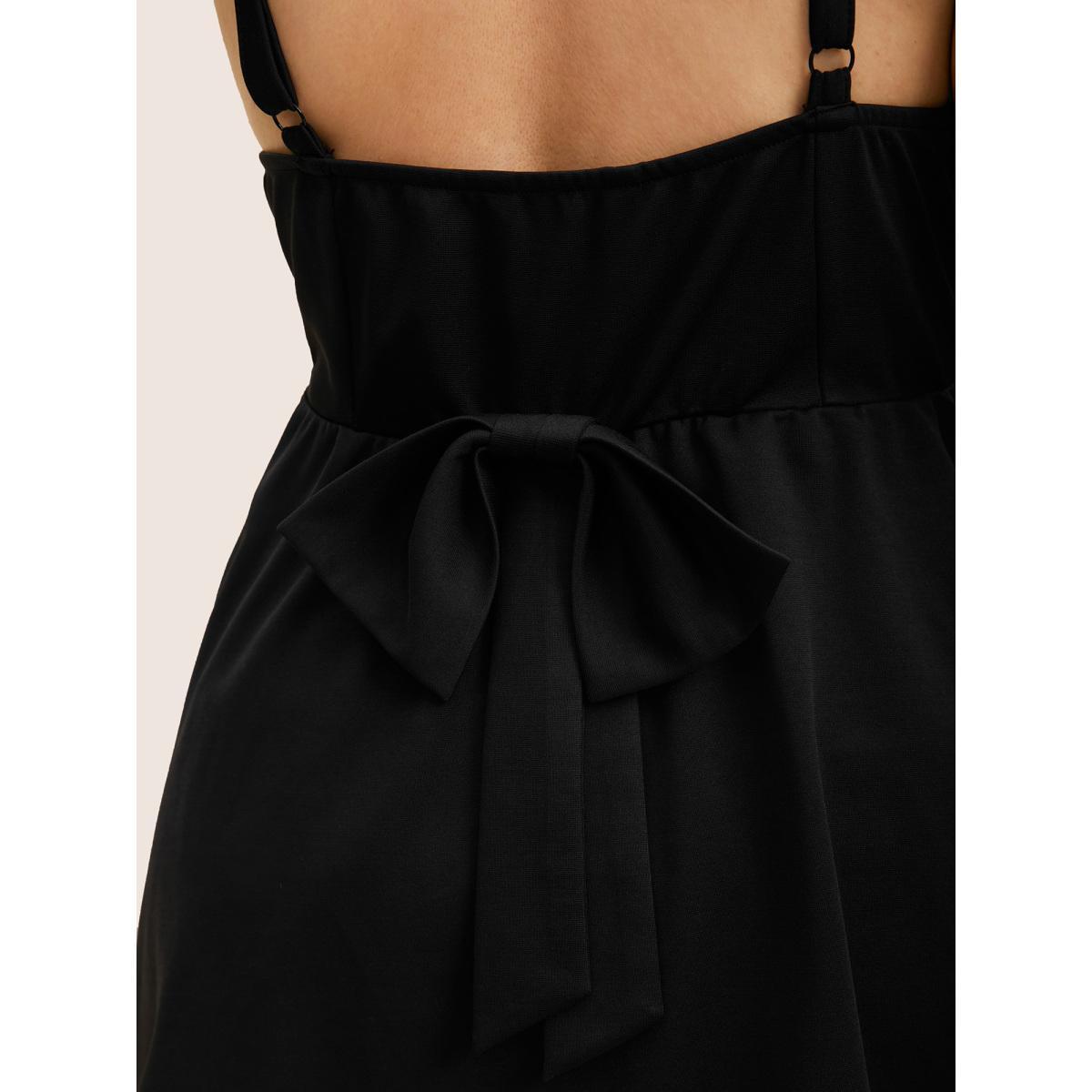Plus Size Solid V Neck Back Bowknot Cami Top Women Black Elegant Bowknot V-neck Everyday Tank Tops Camis BloomChic 22-24/3X Product Image
