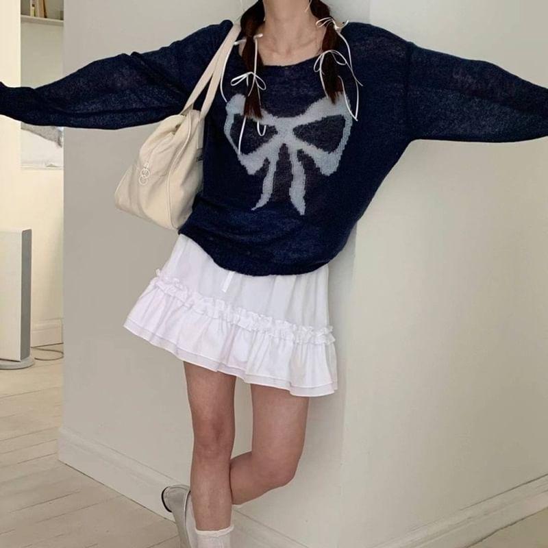 Long-Sleeve Round Neck Bow Print Sweater Product Image