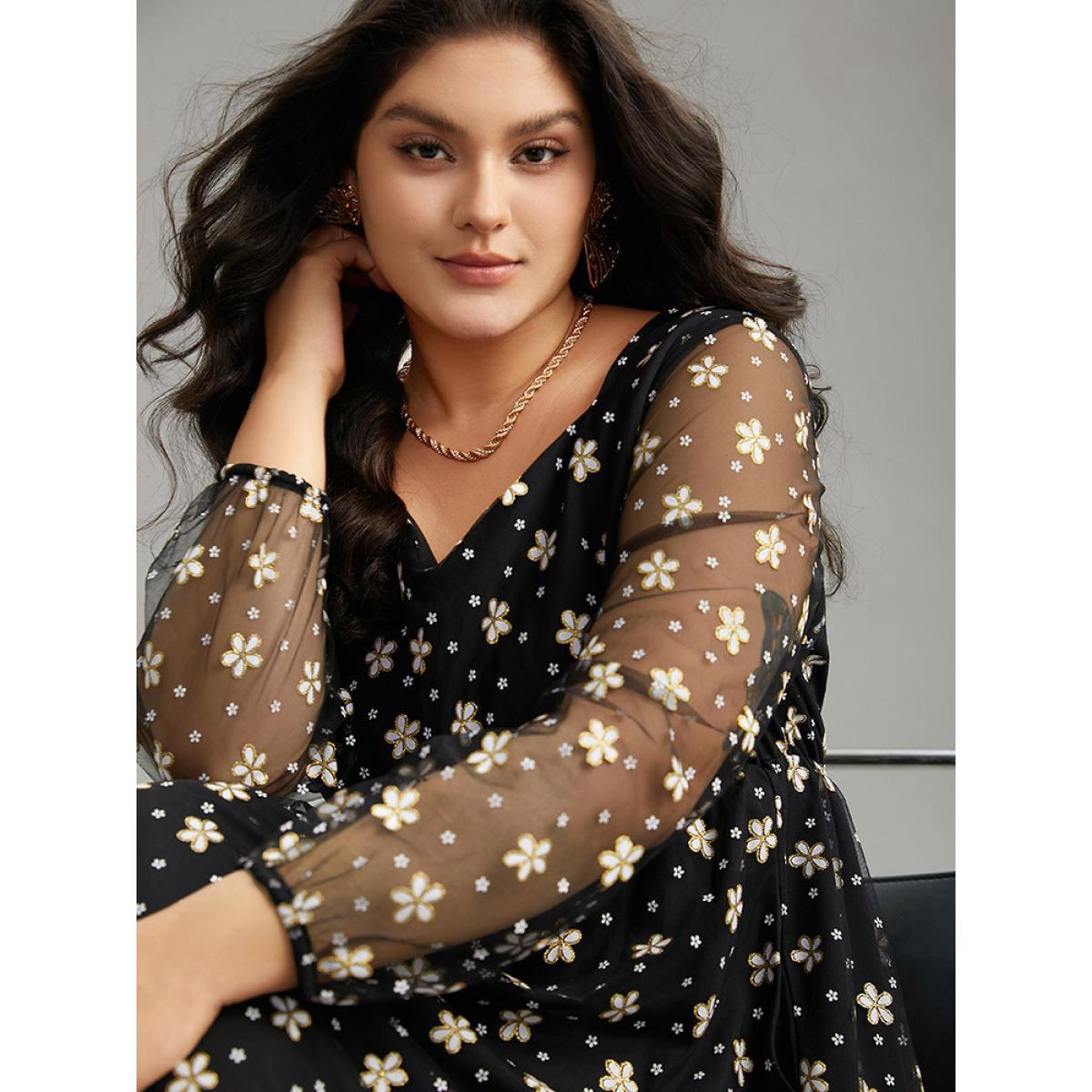 Plus Size Floral Lace Mesh Pocket Elastic Waist Dress Black Women Party Elastic cuffs Square Neck Long Sleeve Curvy Midi Dress BloomChic 10/M Product Image