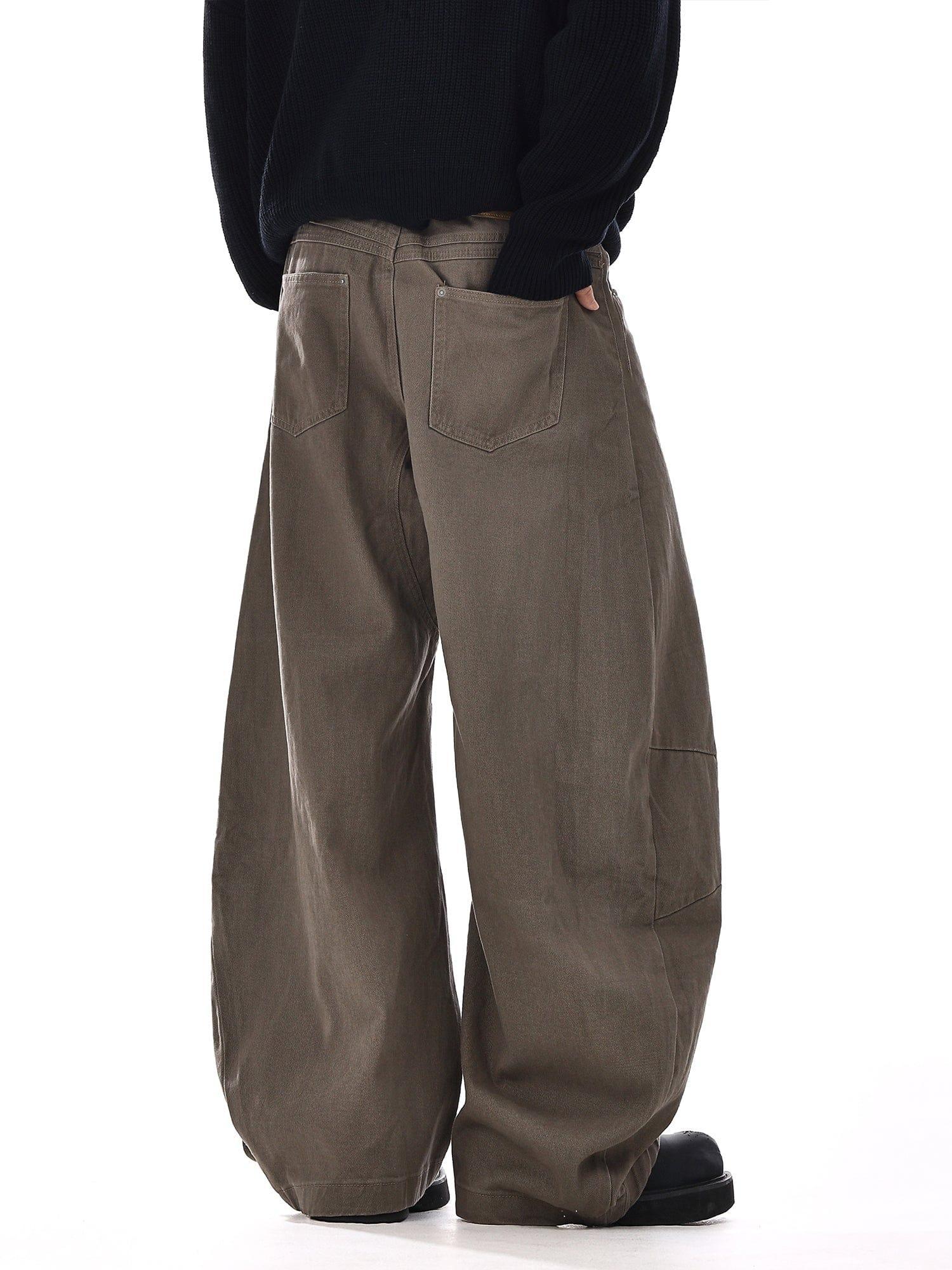 RT No. 12537 BROWN SCIMITAR CONSTRUCTED JEANS Product Image