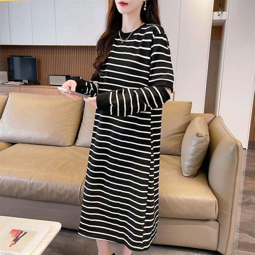 Long-Sleeve Round Neck Striped Cutout Midi Shift Knit Dress Product Image