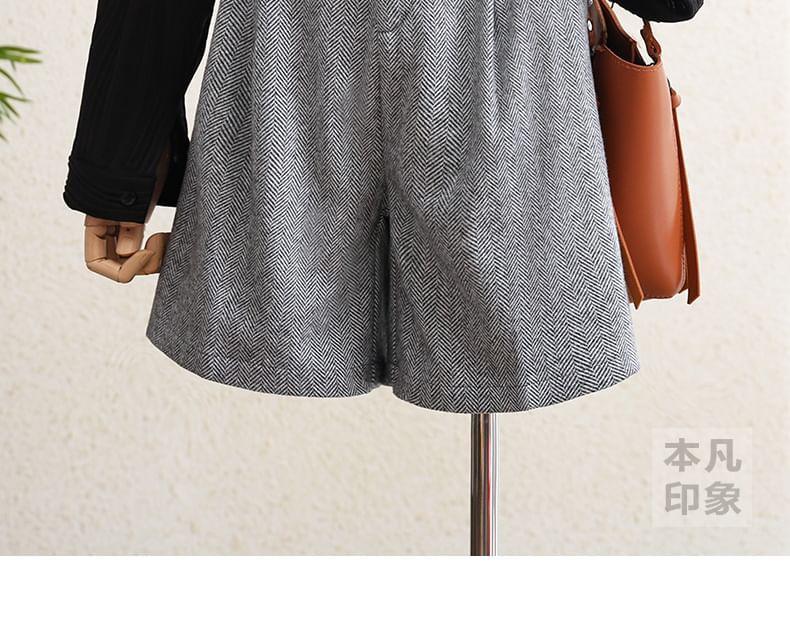High Waist Dress Shorts Product Image