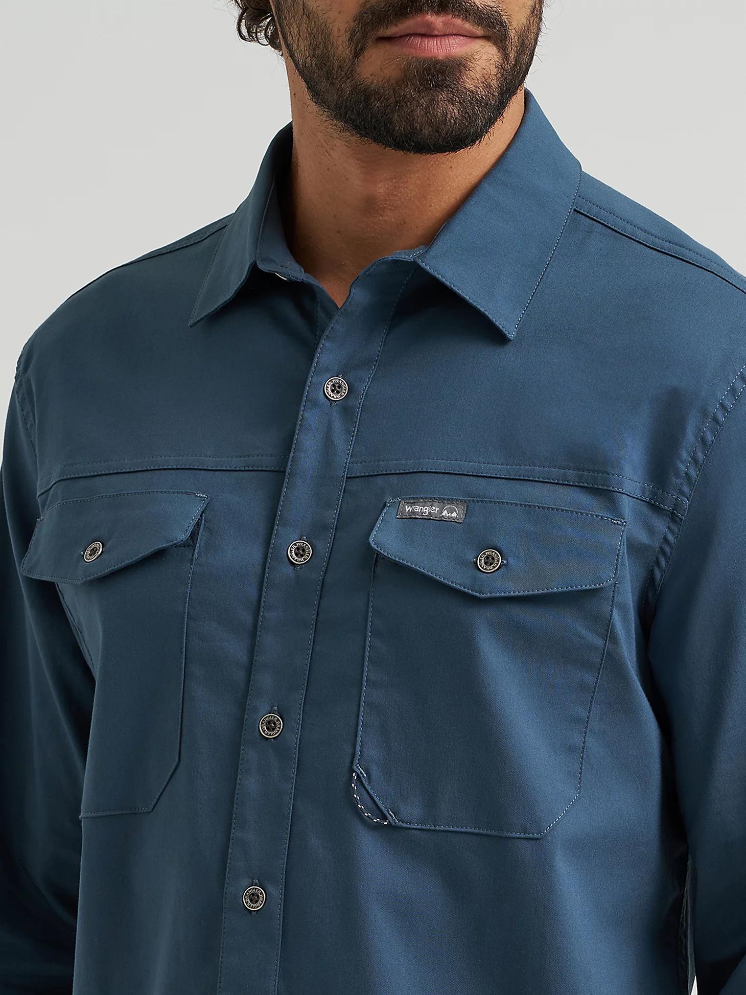 Men's Outdoor Stretch Solid Shirt | Men's SHIRTS | Wrangler® Product Image