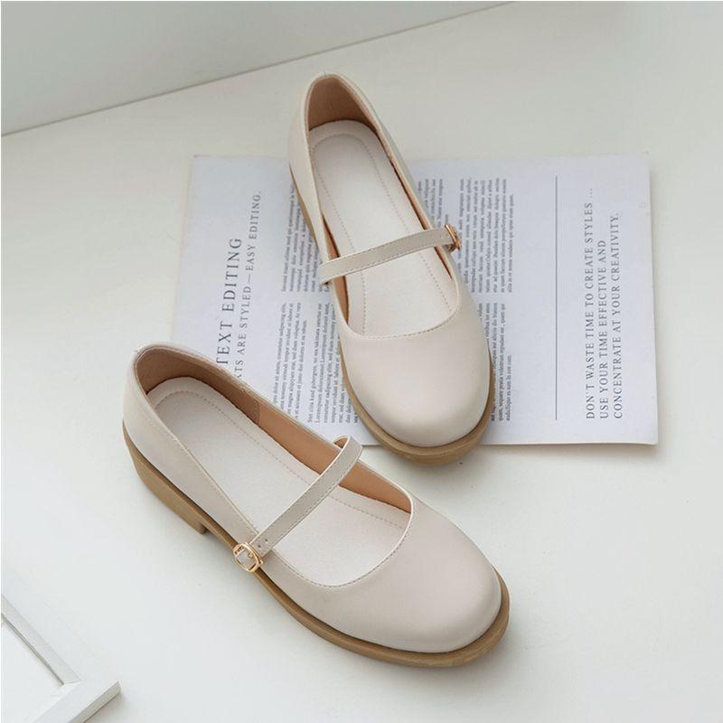 Mary Jane Shoes Product Image