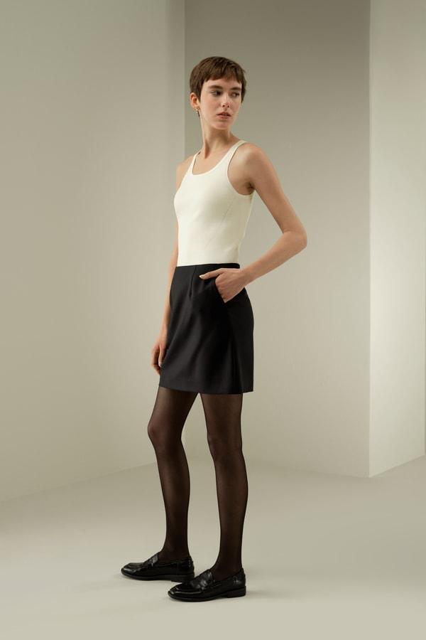 Silk-Wool Blend Short Pencil Skirt Product Image