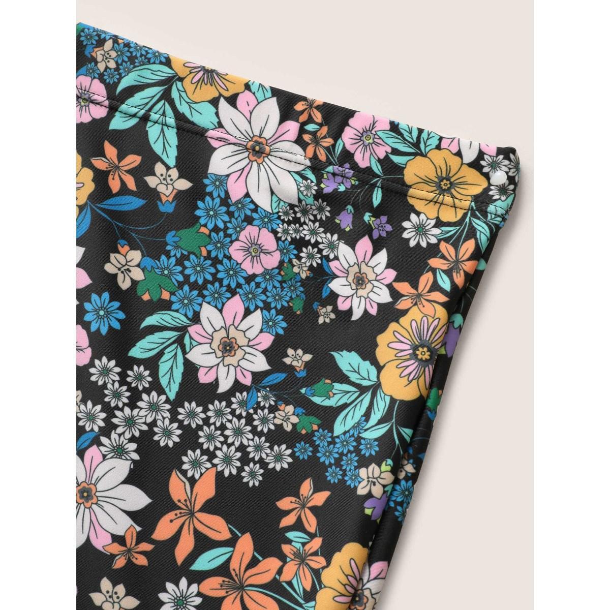 Plus Size Ditsy Floral High Rise Skinny Swim Bottom Women's Swimwear Black Beach Non High stretch Skinny High Rise Curve Swim Bottoms BloomChic 26/4X Product Image