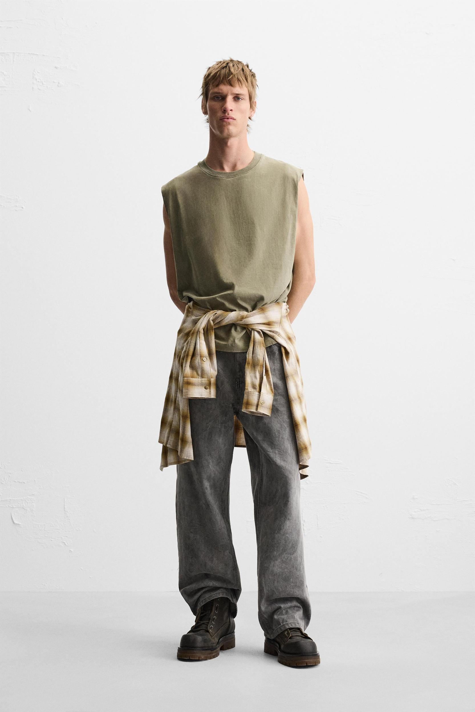 RELAXED FIT TANK TOP Product Image
