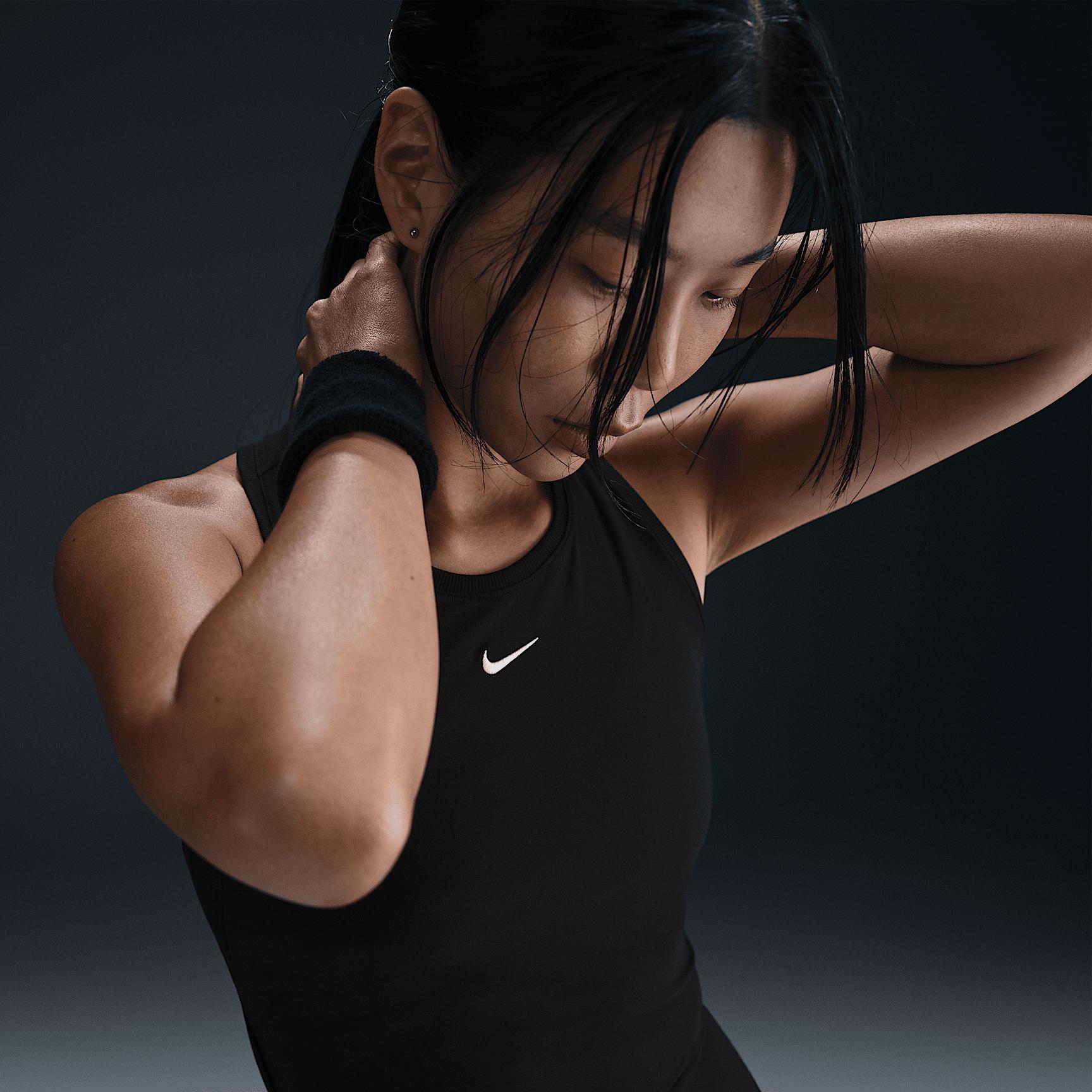 Nike Women's Victory Dri-FIT Tennis Tank Top Product Image