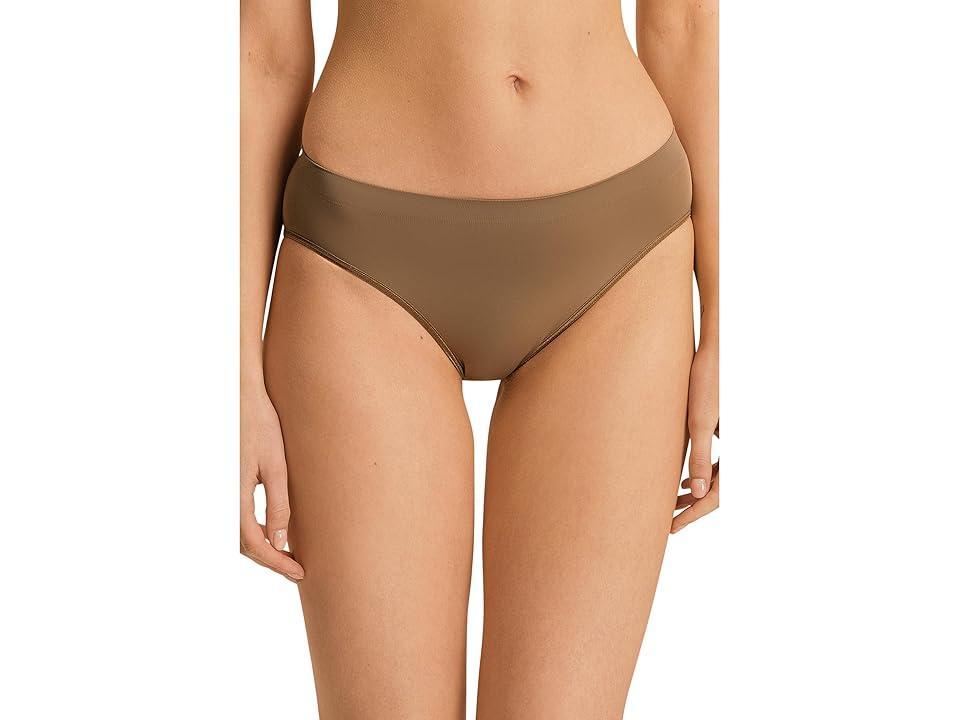 Touch Feeling High-Cut Briefs Product Image