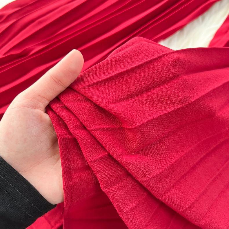 Puff-Sleeve V-Neck Plain Tie Waist Pleated Hem Wide Leg Jumpsuit Product Image
