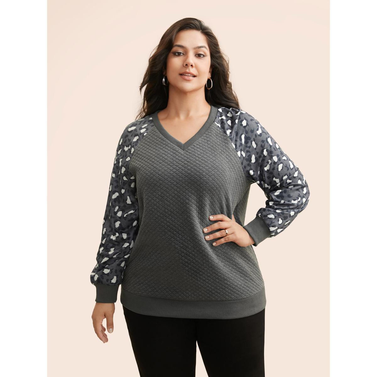 Plus Size Leopard Print Patchwork Raglan Sleeve Sweatshirt Women DimGray Casual Texture V-neck Everyday Sweatshirts BloomChic 10/M Product Image