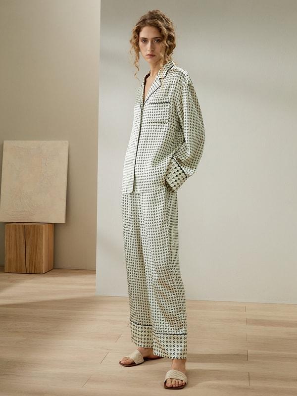 Pena Pajamas Set Product Image