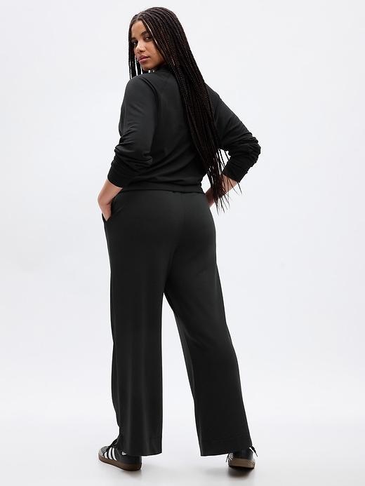 Mid Rise Cloudlight Straight Leg Sweatpants Product Image