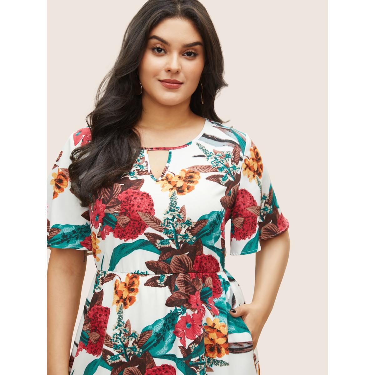 Plus Size Floral Print Keyhole Pocket Ruffle Sleeve Dress White Women Elegant Non Notched collar Short sleeve Curvy Midi Dress BloomChic 22-24/3X Product Image