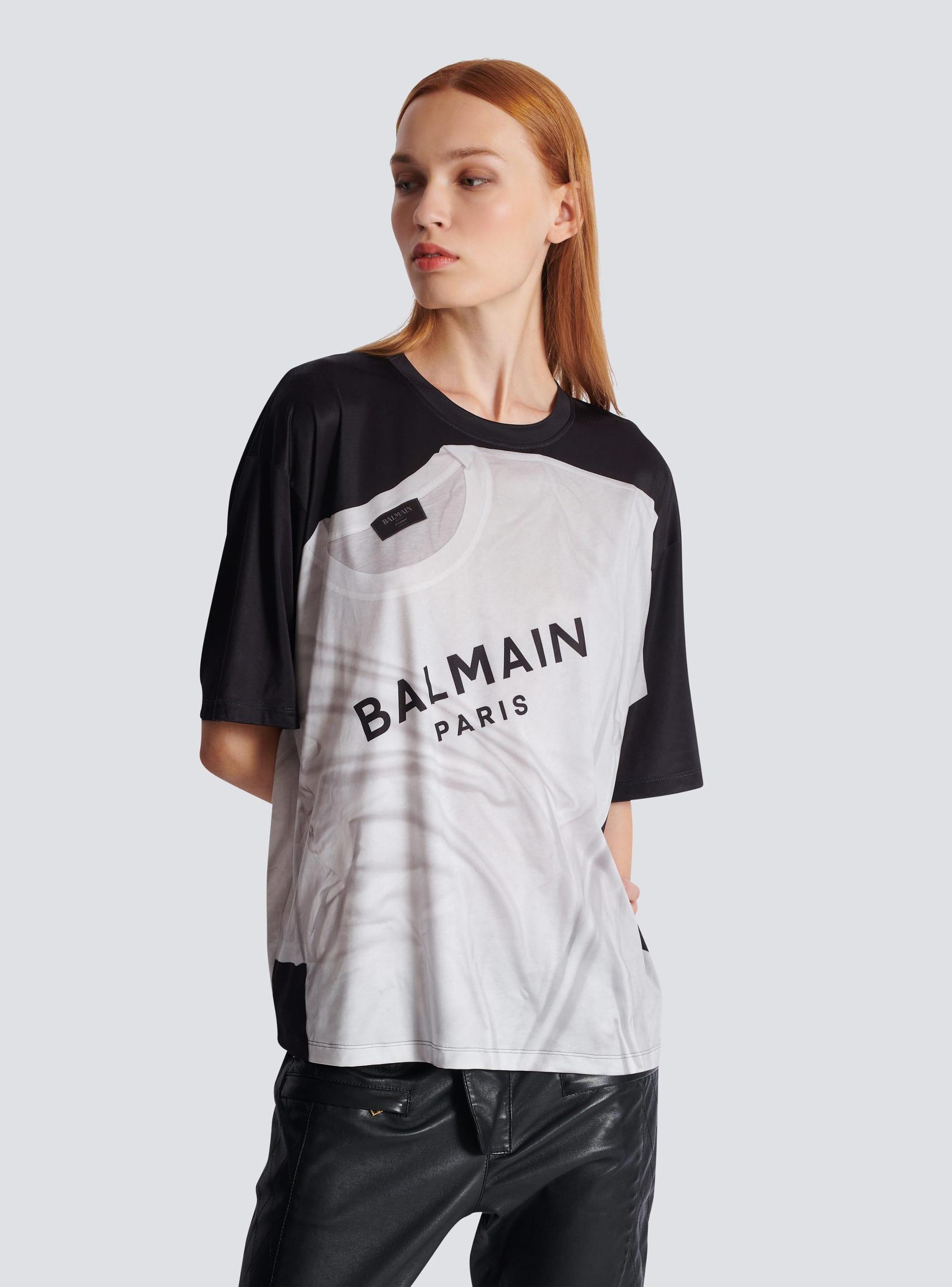 Loose T-shirt with optical illusion print  Product Image
