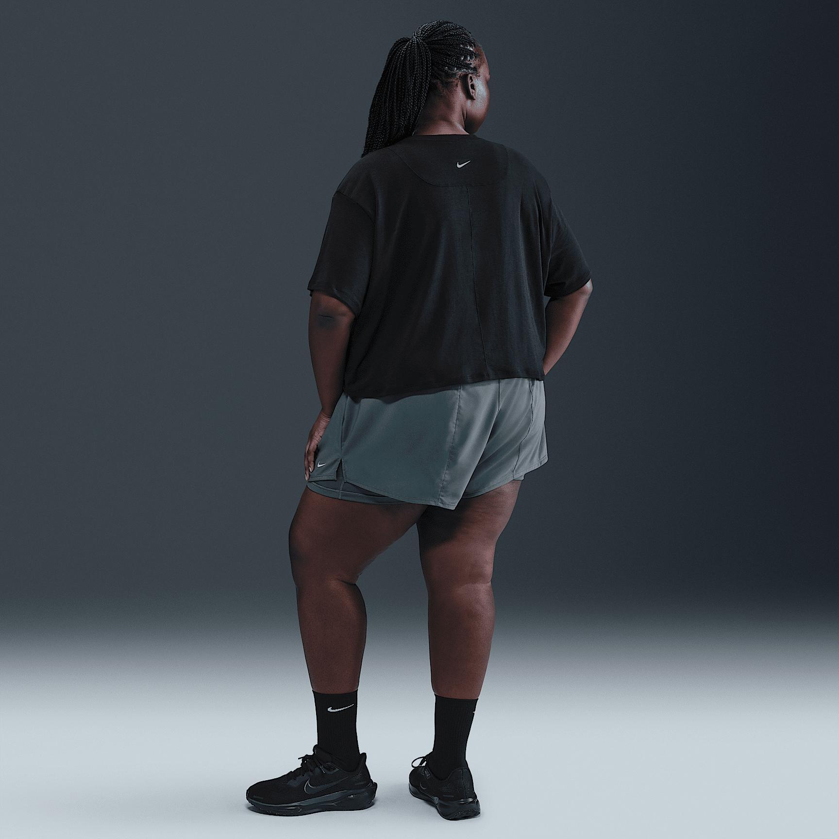 Nike Women's One Relaxed Dri-FIT Cropped Short-Sleeve Top (Plus Size) Product Image