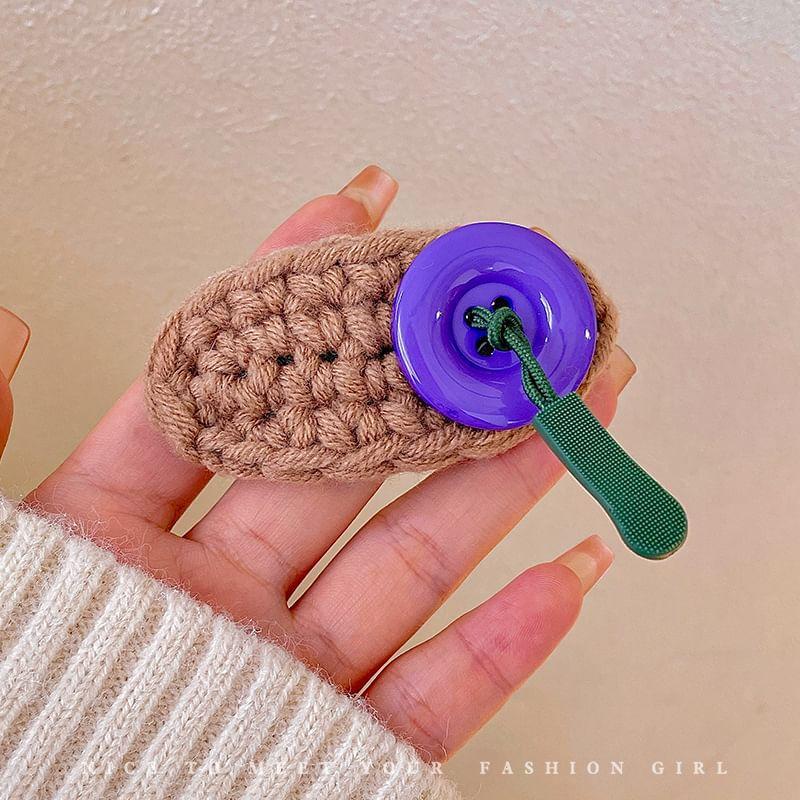 Button Knit Hair Clip Product Image
