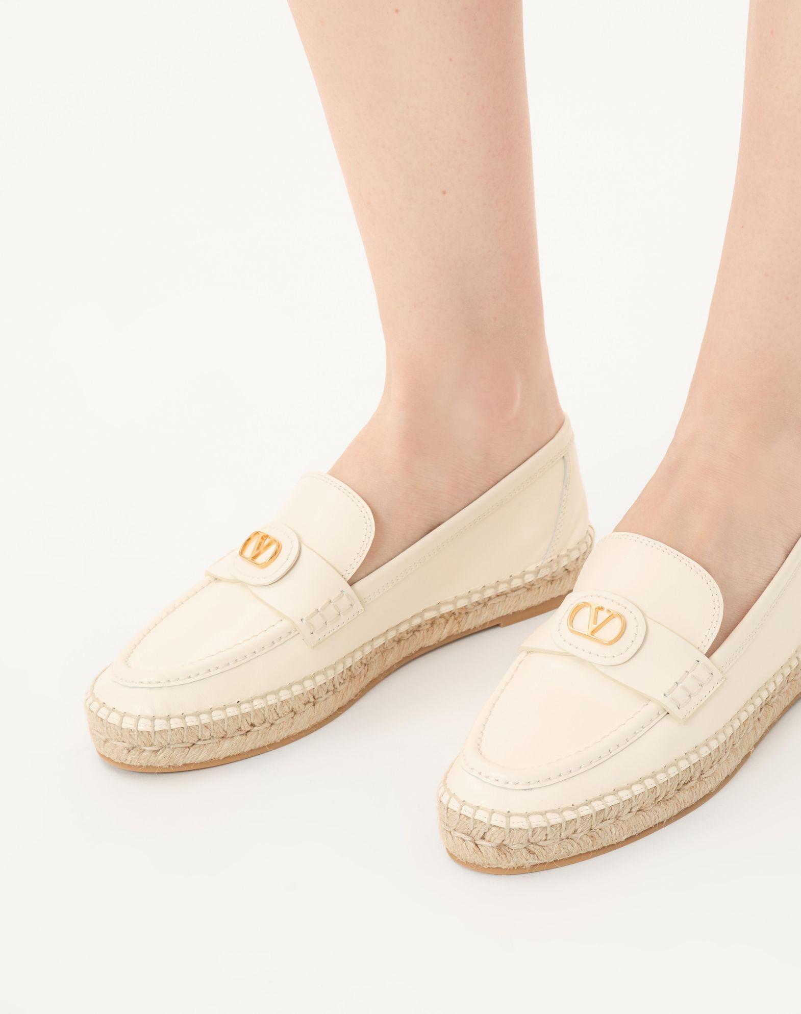 Vlogo Signature Calfskin Loafer 20Mm Product Image
