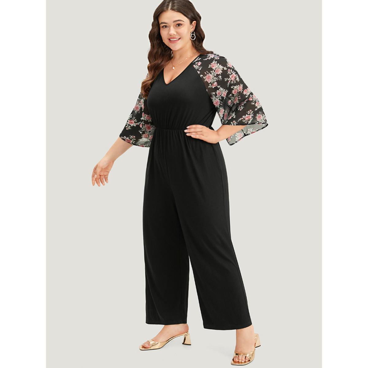Plus Size BlackFlower Floral Print Ruffles V Neck Raglan Sleeve Jumpsuit Women Elegant Elbow-length sleeve V-neck Dailywear Loose Jumpsuits BloomChic 18-20/2X Product Image