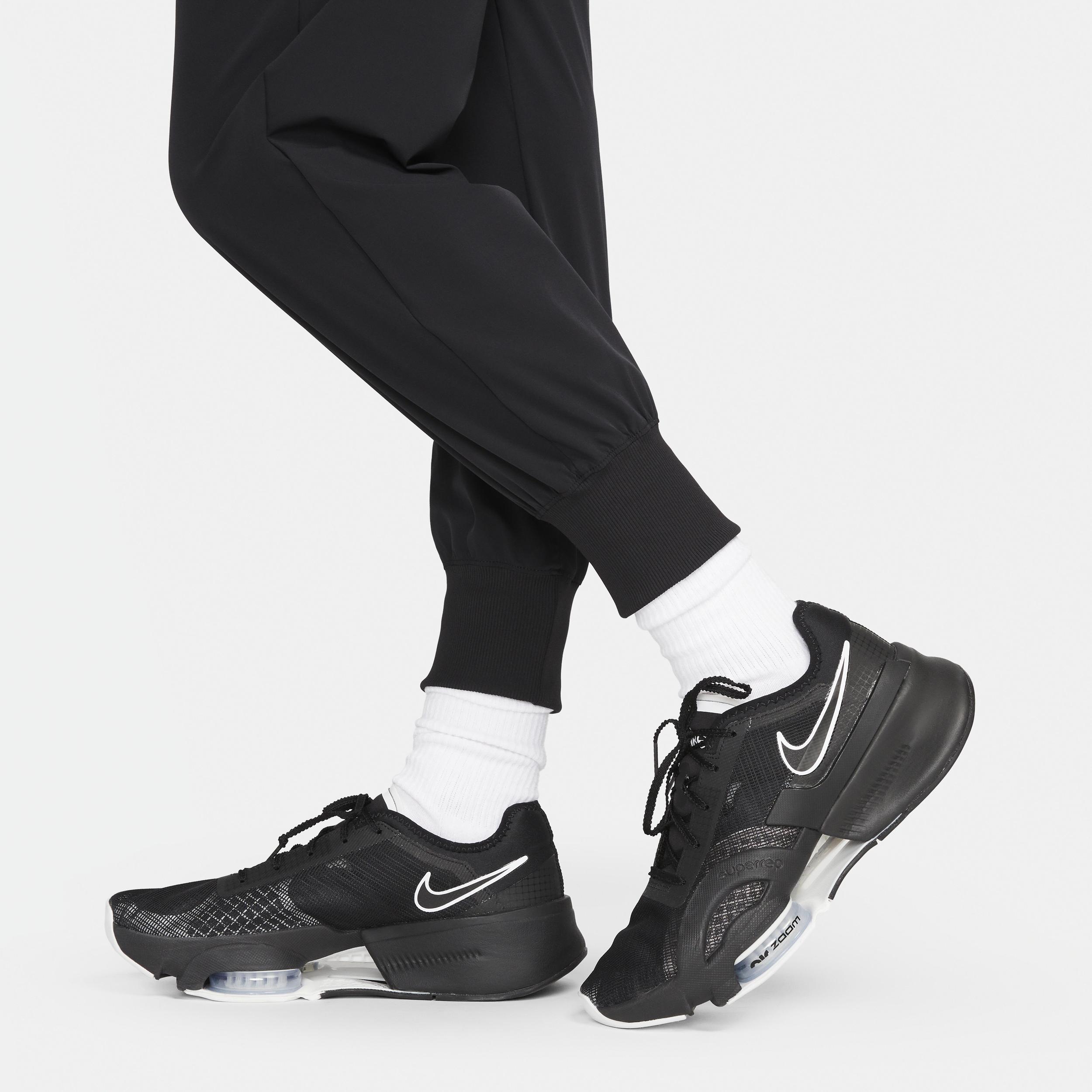 Nike Dri-FIT Bliss Women's Mid-Rise 7/8 Joggers Product Image