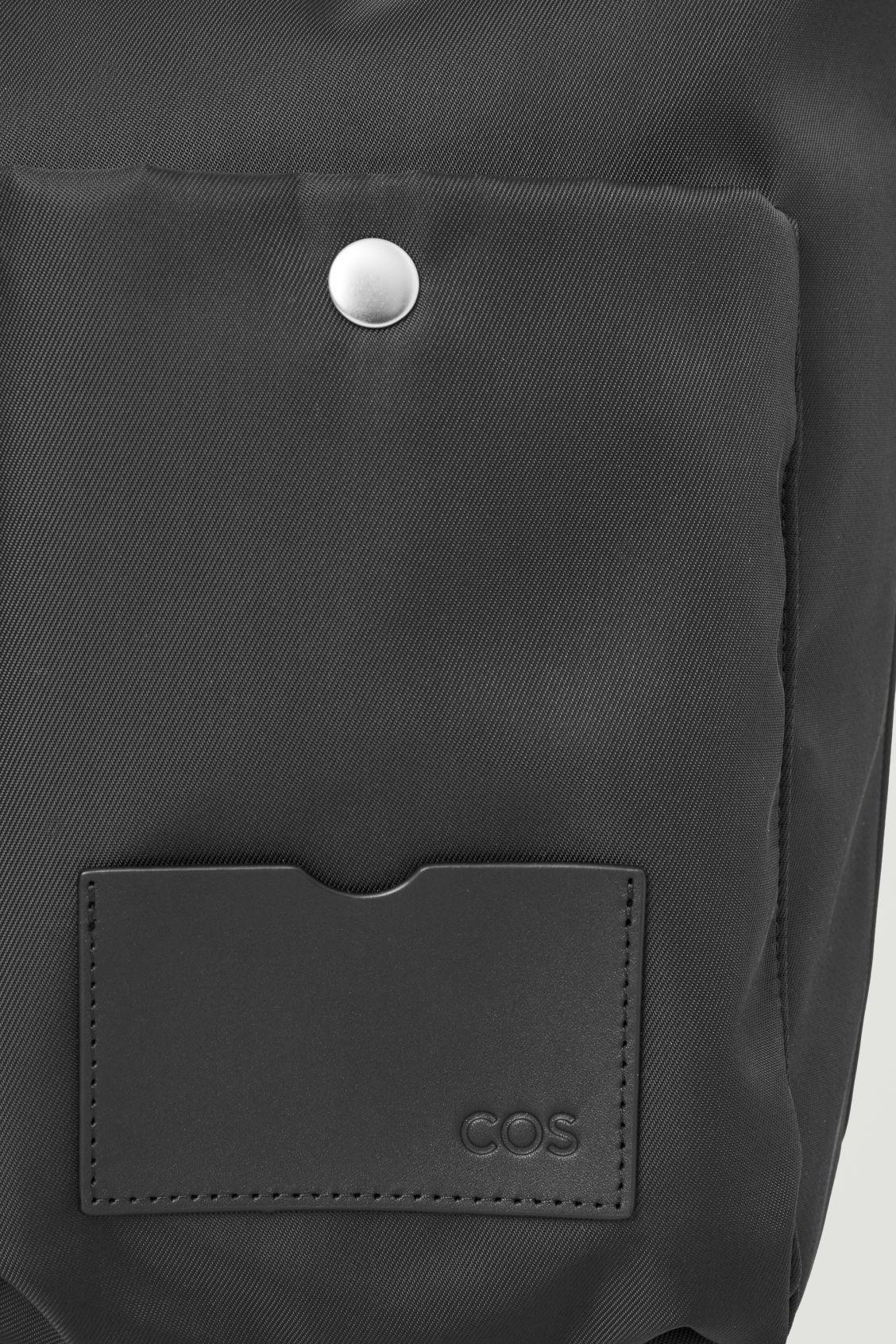 UTILITY MESSENGER - NYLON Product Image