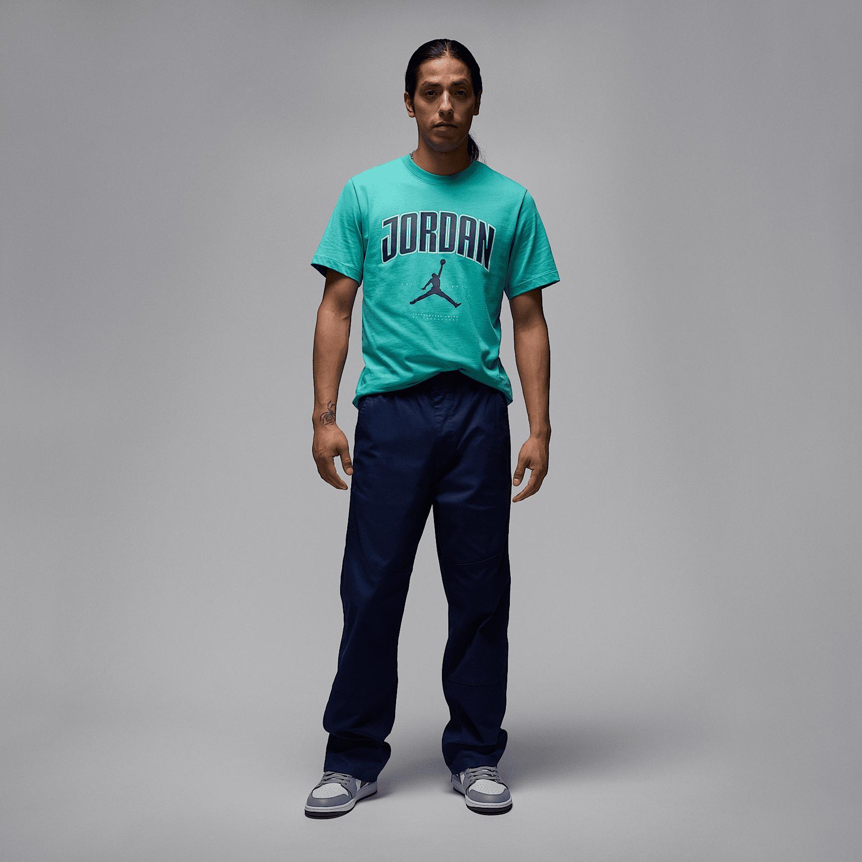 Jordan Essentials Men's Woven Pants Product Image
