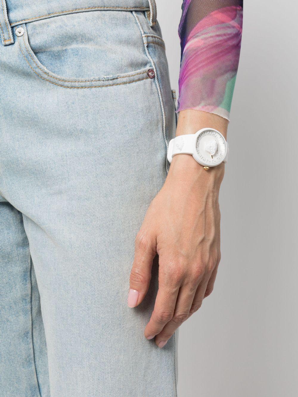 Medusa Pop 39mm Product Image
