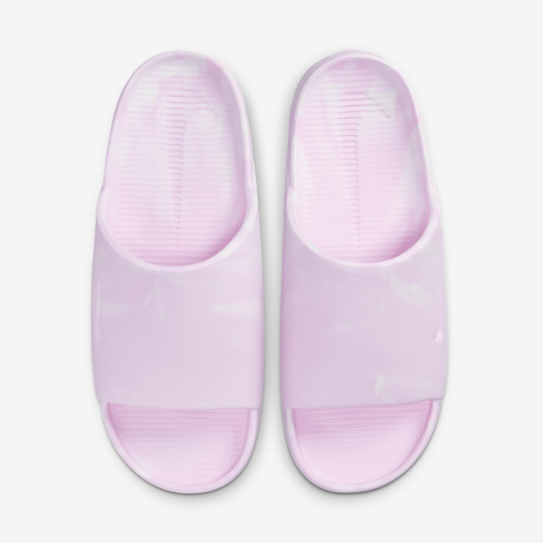 Nike Women's Calm SE Slides Product Image