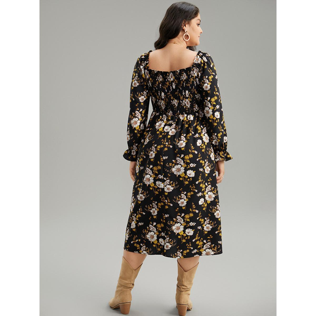 Plus Size Floral Print Notched Frill Trim Gathered Shirred Dress Black Women Vacation Gathered Notched collar Long Sleeve Curvy Midi Dress BloomChic 18-20/2X Product Image