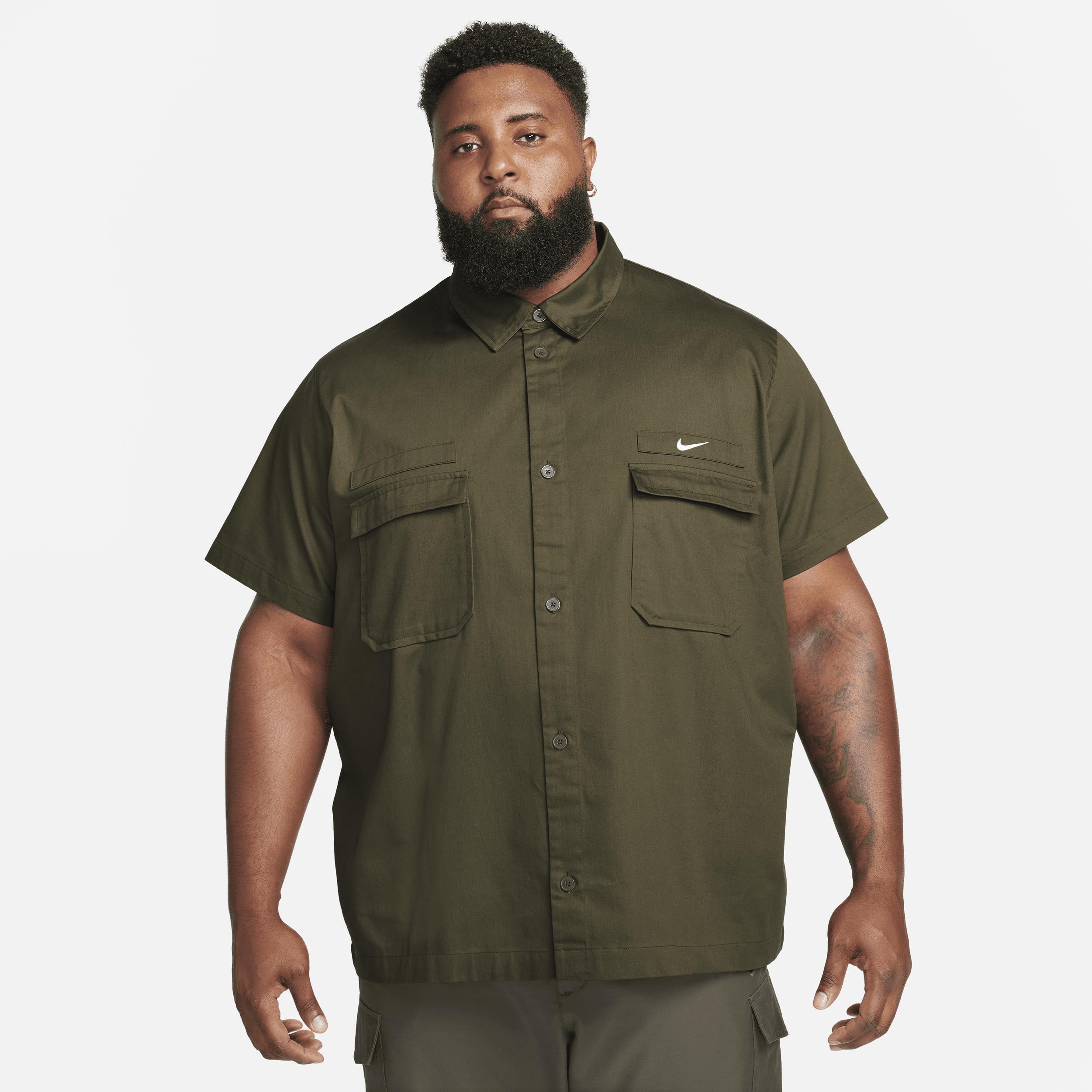 Nike Mens Life Woven Military Short-Sleeve Button-Down Shirt Product Image