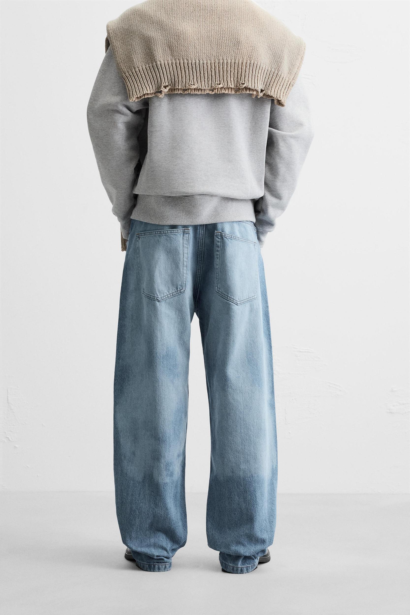 FADE BAGGY FIT JEANS Product Image