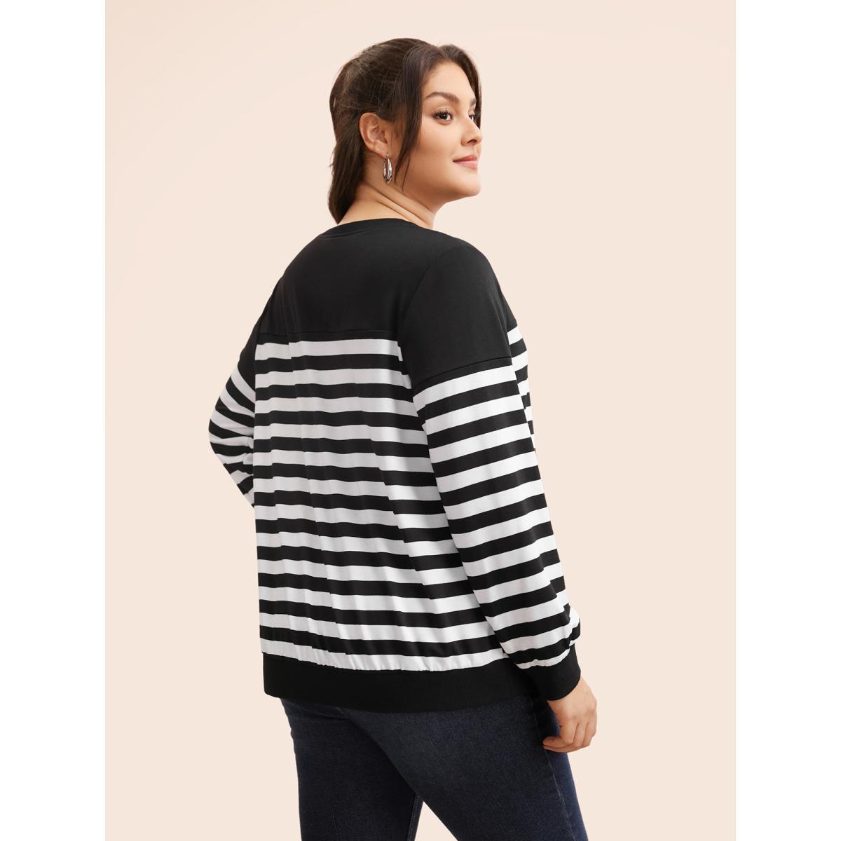 Plus Size Round Neck Striped Patchwork Contrast Sweatshirt Women Black Casual Contrast Loose Round Neck Everyday Sweatshirts BloomChic 18-20/2X Product Image