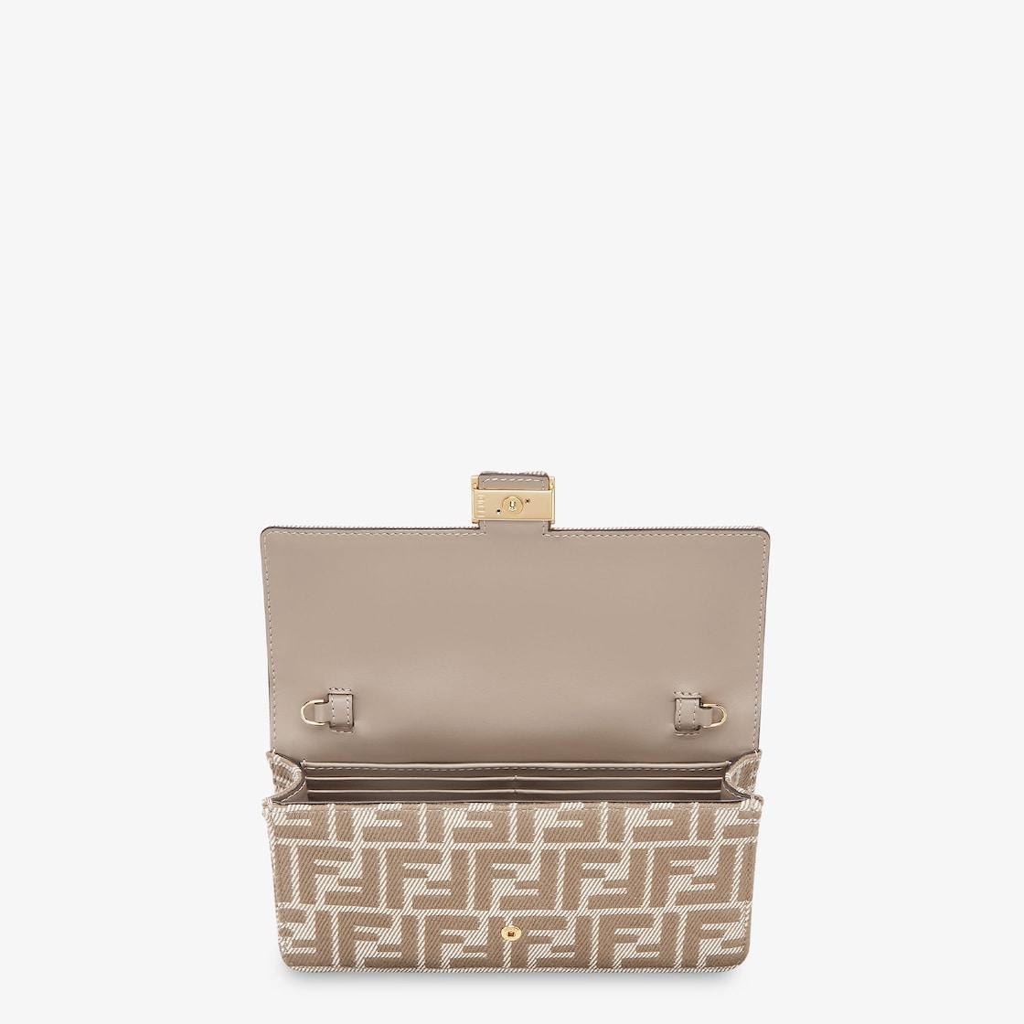 Wallet On Chain BaguetteBeige denim-effect FF jacquard wallet Product Image