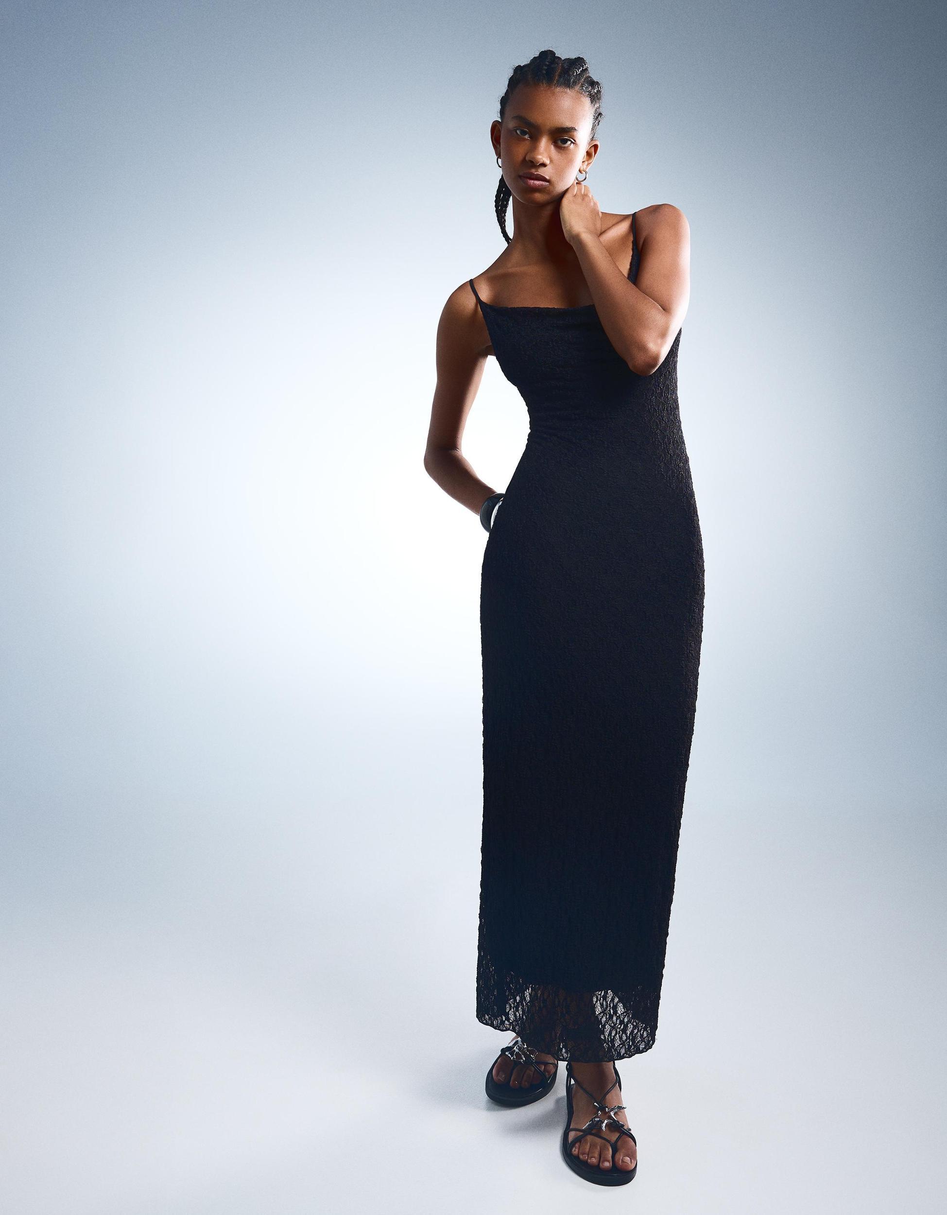 Blonde lace midi dress Product Image