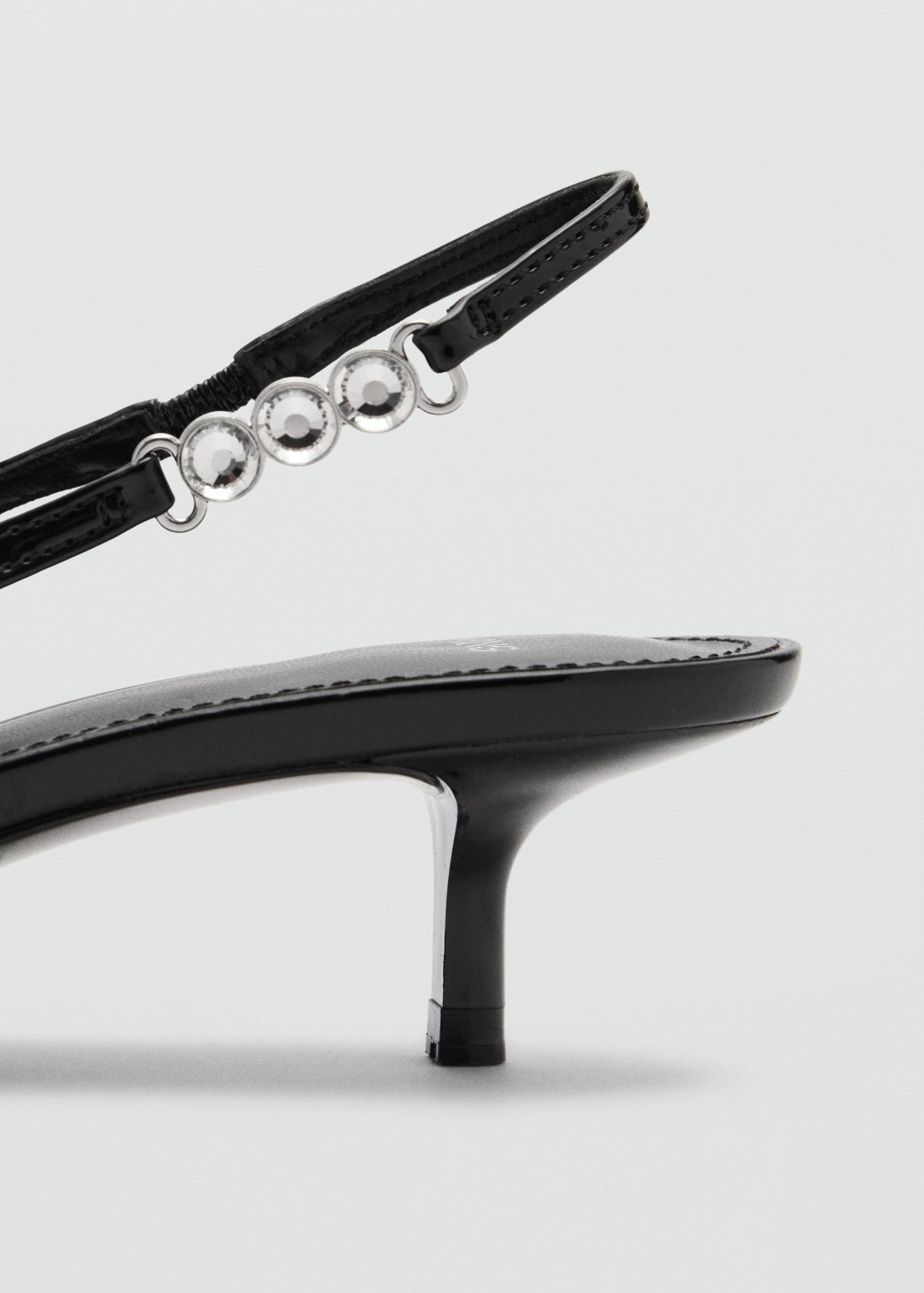 Kitten shoe with rhinestone detail - Women | MANGO USA Product Image
