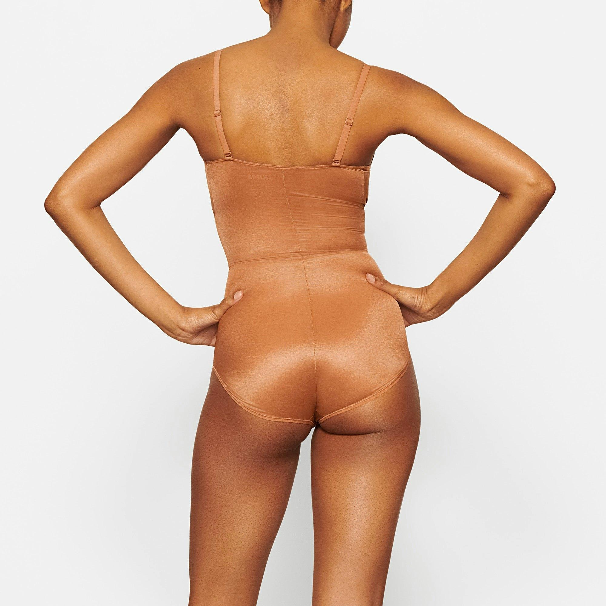 SIMPLY BARE HIGH-WAISTED SHORTIE | BRONZE Product Image