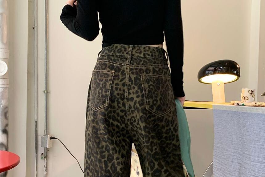 Mid Waist Leopard Loose-Fit Pants Product Image