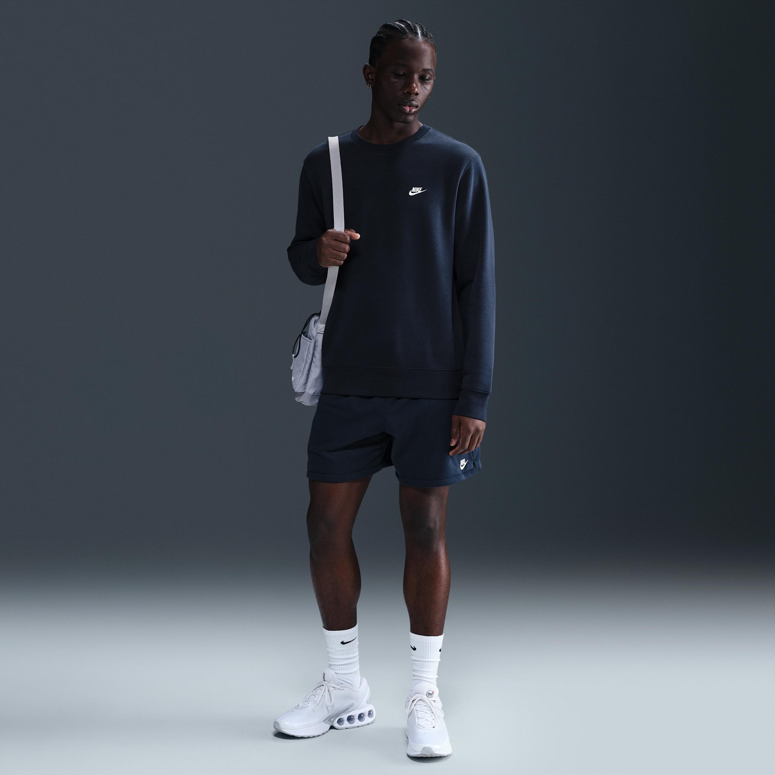 Nike Men's Club Fleece Crew Product Image