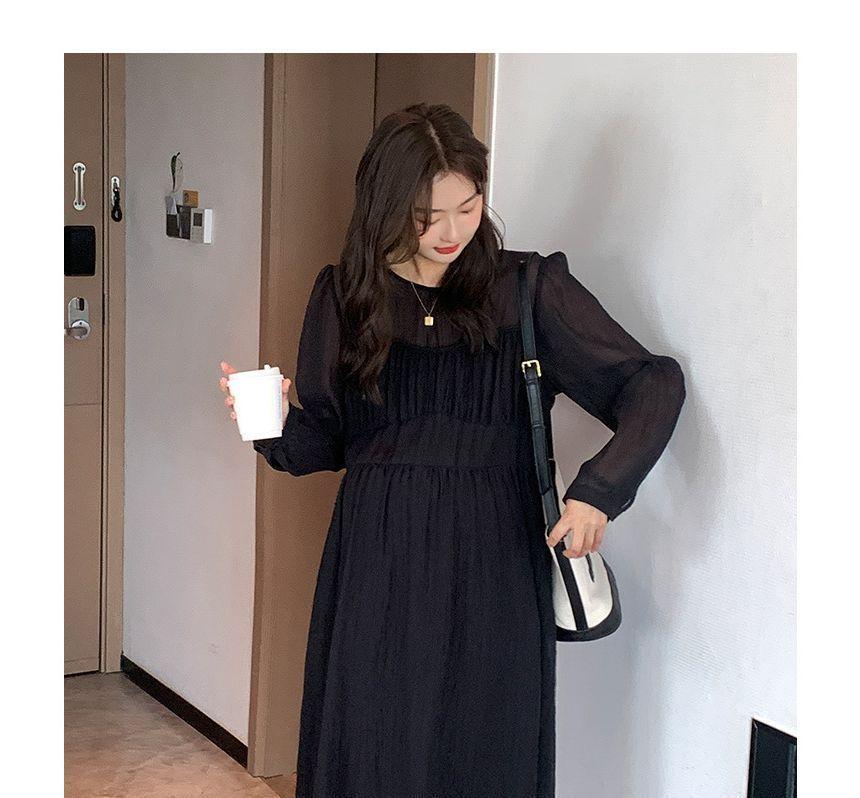 Maternity  Long-Sleeve Plain Maxi Dress Product Image