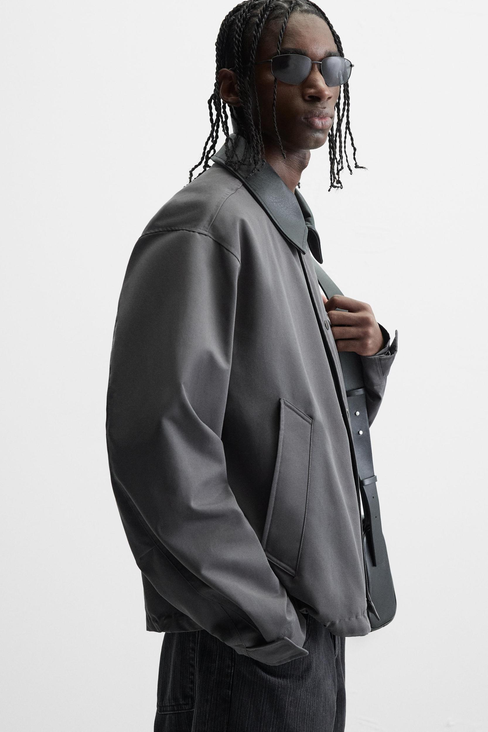 WATER REPELLENT CONTRAST JACKET Product Image
