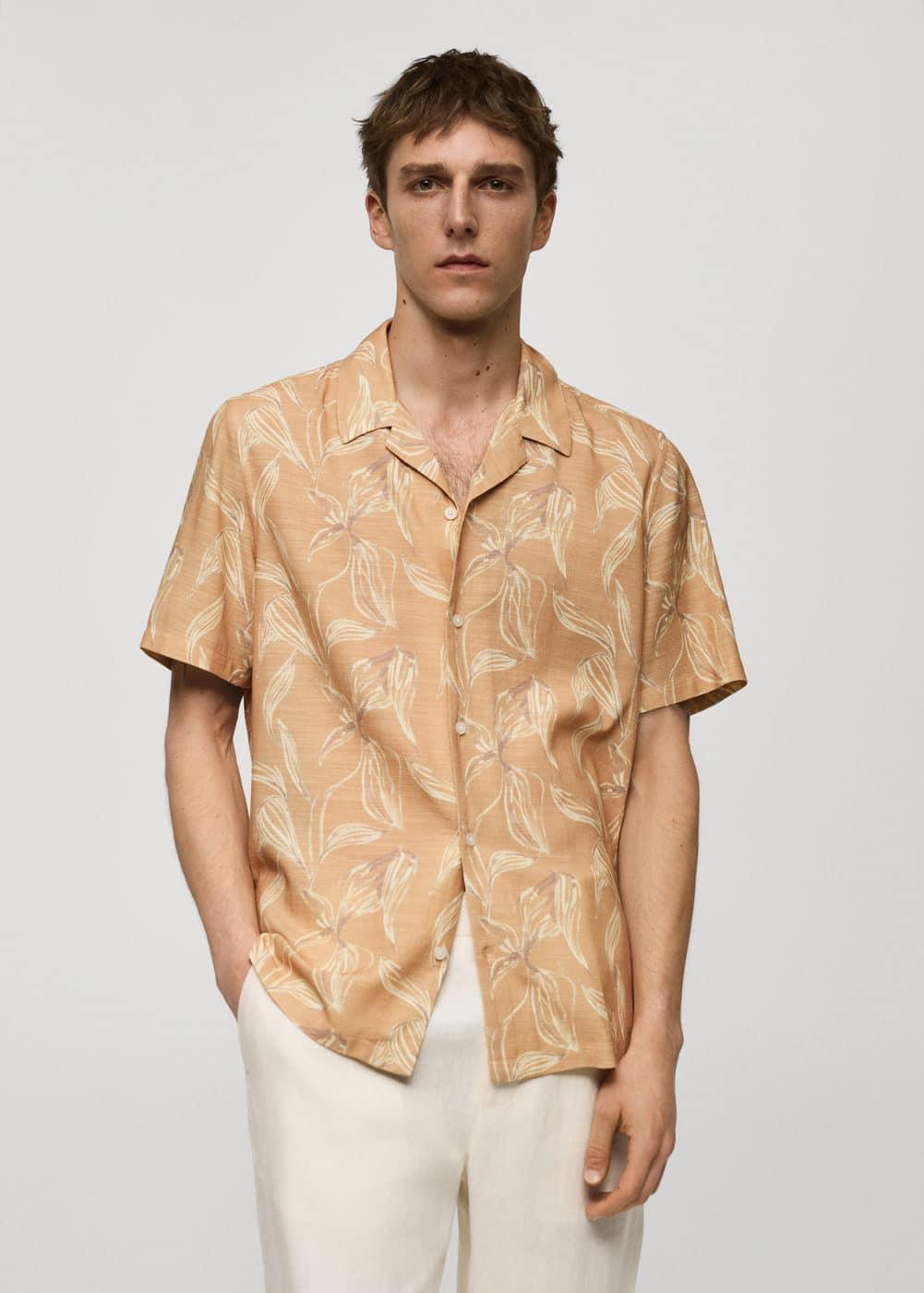Printed fluid regular-fit shirt - Men | MANGO USA Product Image