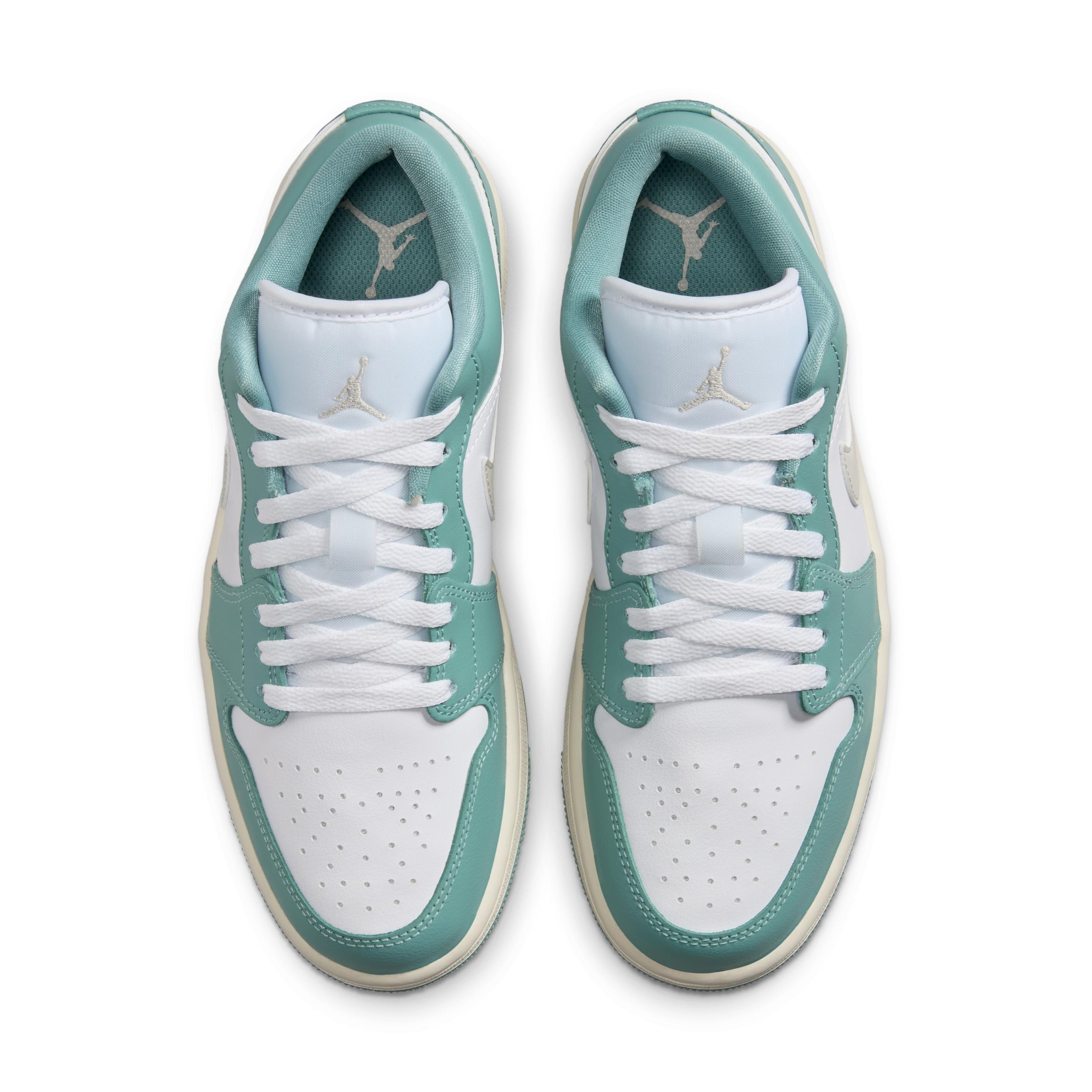 Air Jordan 1 Low Women's Shoes Product Image