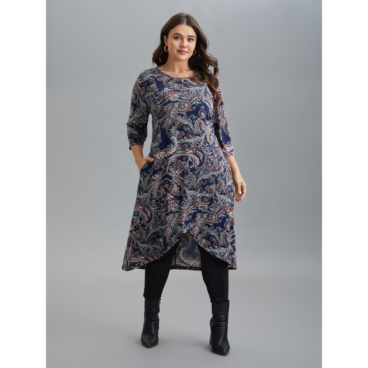 Plus Size Wrap Hem Bandana Floral Dress Navy Women Casual Overlapping Knit Dresses Bloomchic 30/6X Product Image