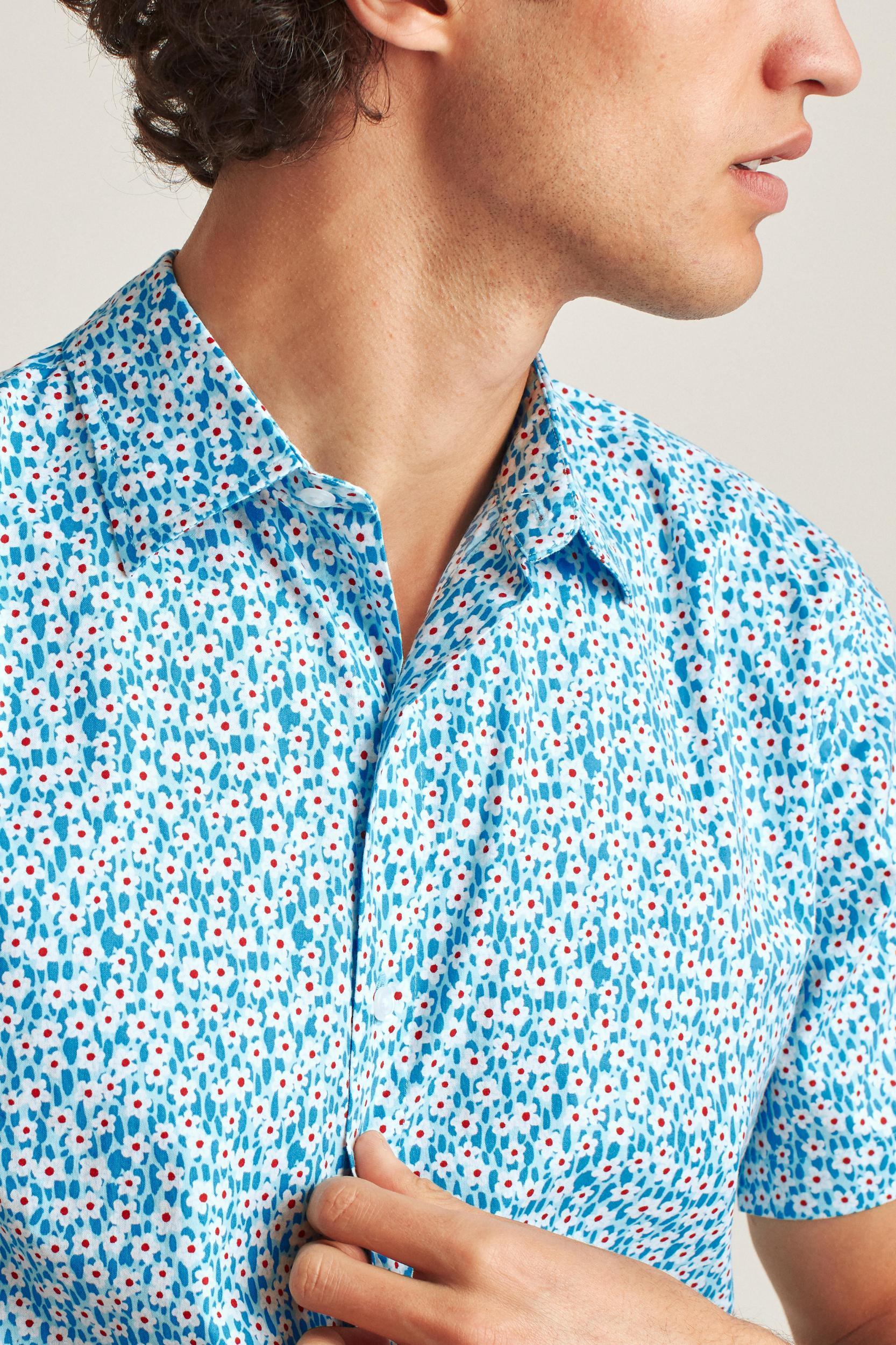 Riviera Short Sleeve Shirt Product Image