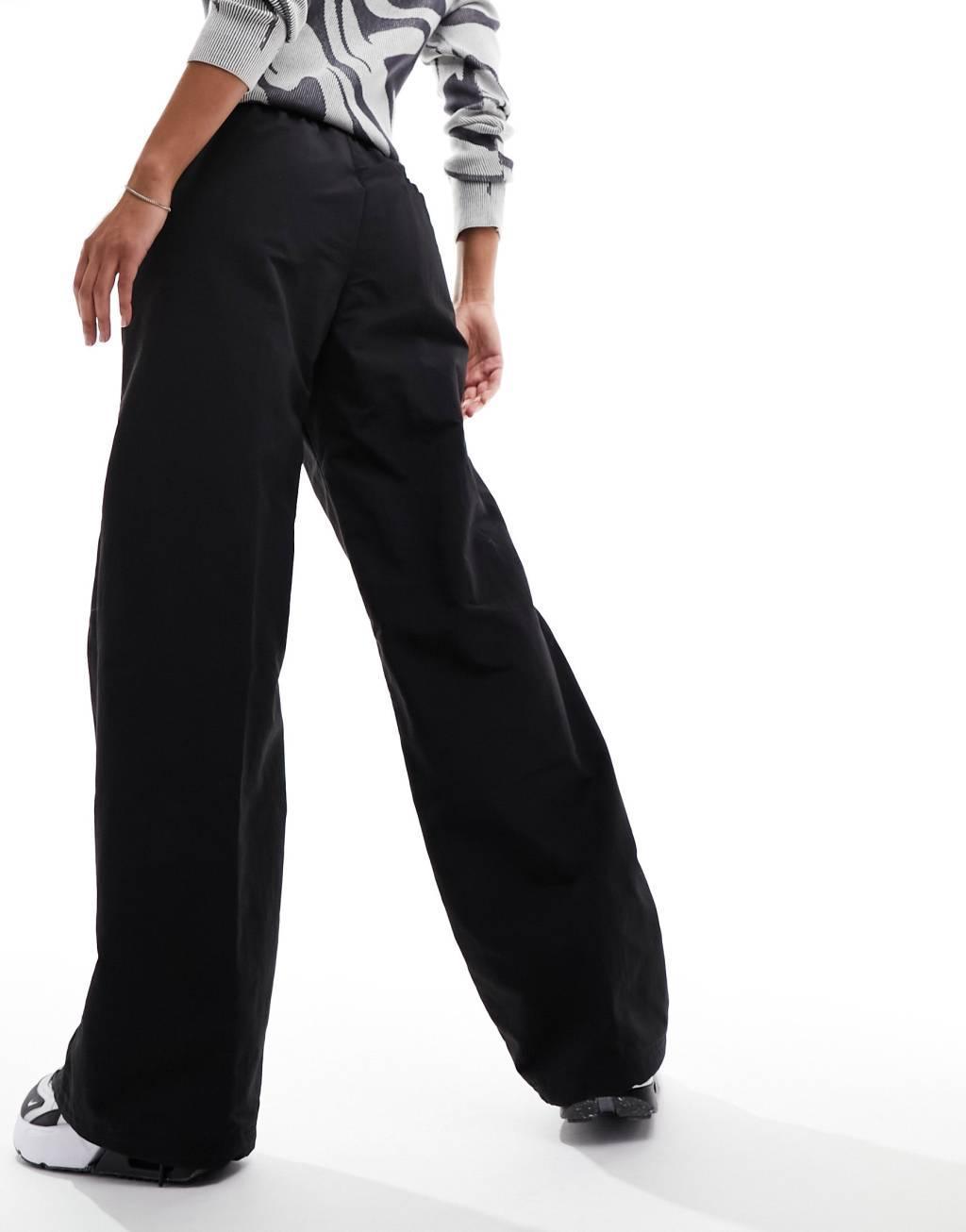 Women's Nike Sportswear Everything Wovens Mid-Rise Open-Hem Pants Product Image