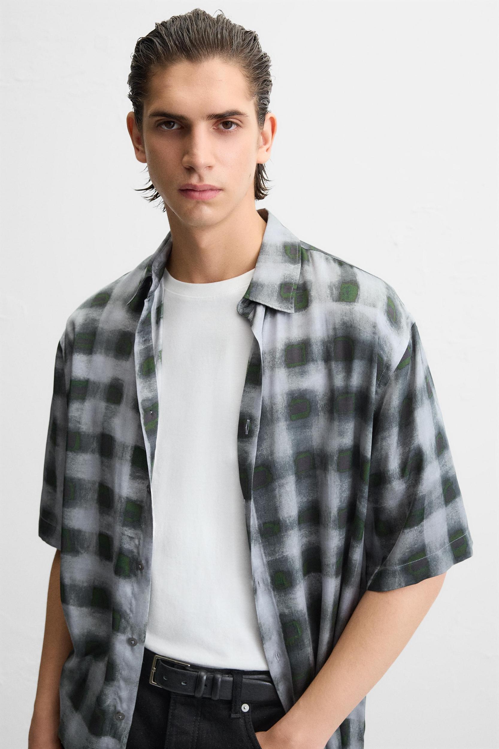 ABSTRACT PRINT SHIRT Product Image