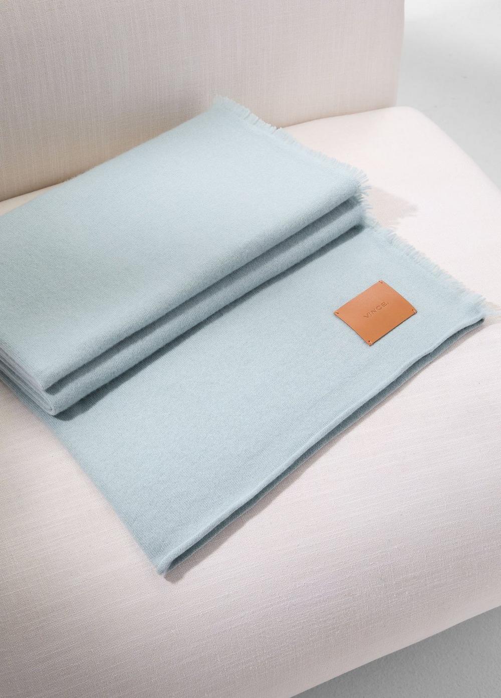 Cashmere Reverse Jersey Throw Product Image