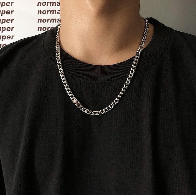 6MM CHAIN CUBAN NECKLACE Product Image